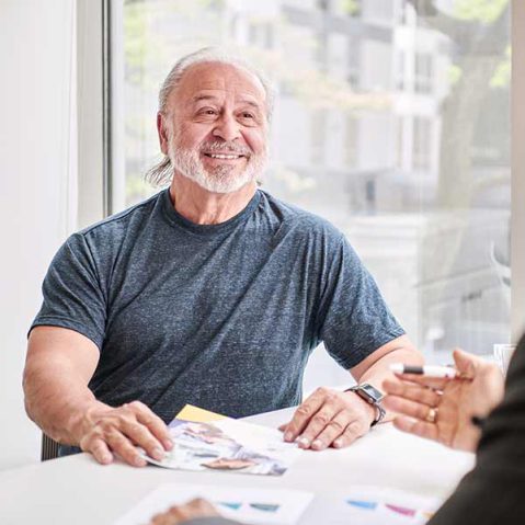 Patient care at Santé Cannabis