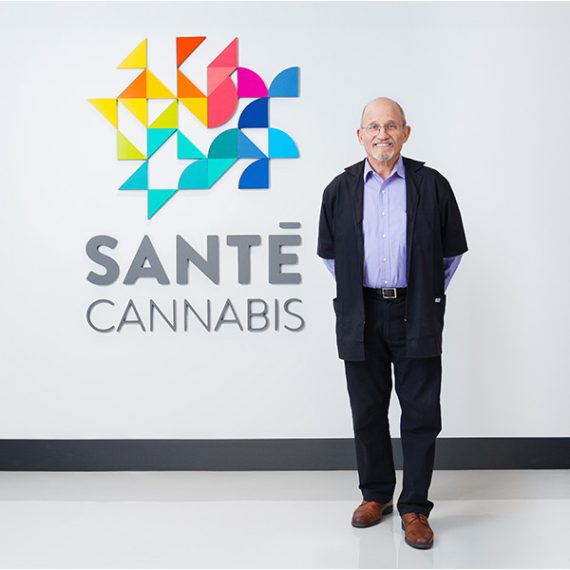 Dr. Dworkind greeting you at Santé Cannabis